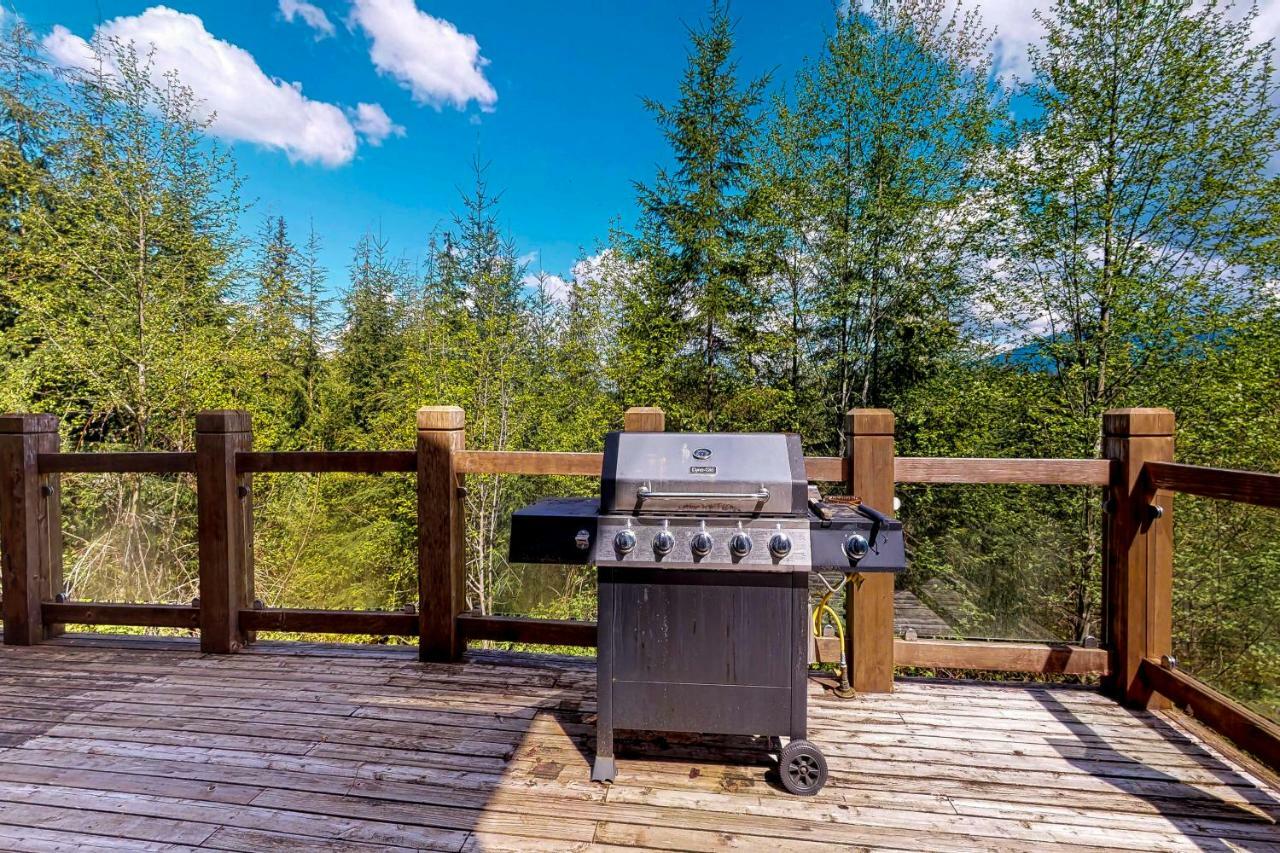 Lake Stevens Woodland Hideaway In The Hillsヴィラ エクステリア 写真