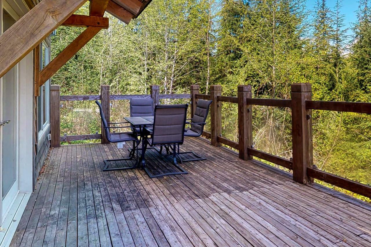 Lake Stevens Woodland Hideaway In The Hillsヴィラ エクステリア 写真